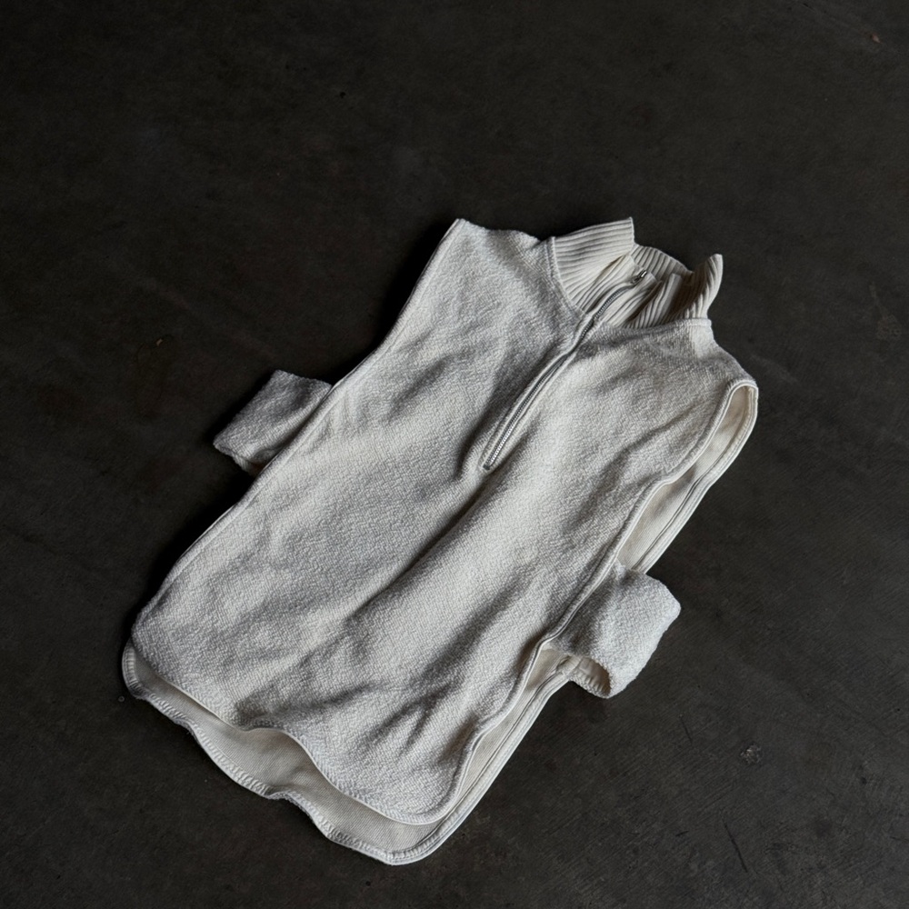 Zara Cream Ribbed Zip-Up Vest